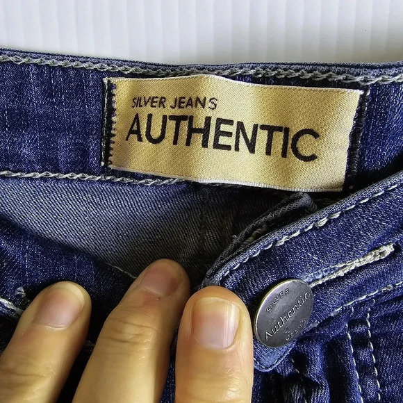 Silver Jeans Authentic Women's Dark Wash Curvy High Bootcut Stretchy Pockets S 8 - Picture 10 of 14